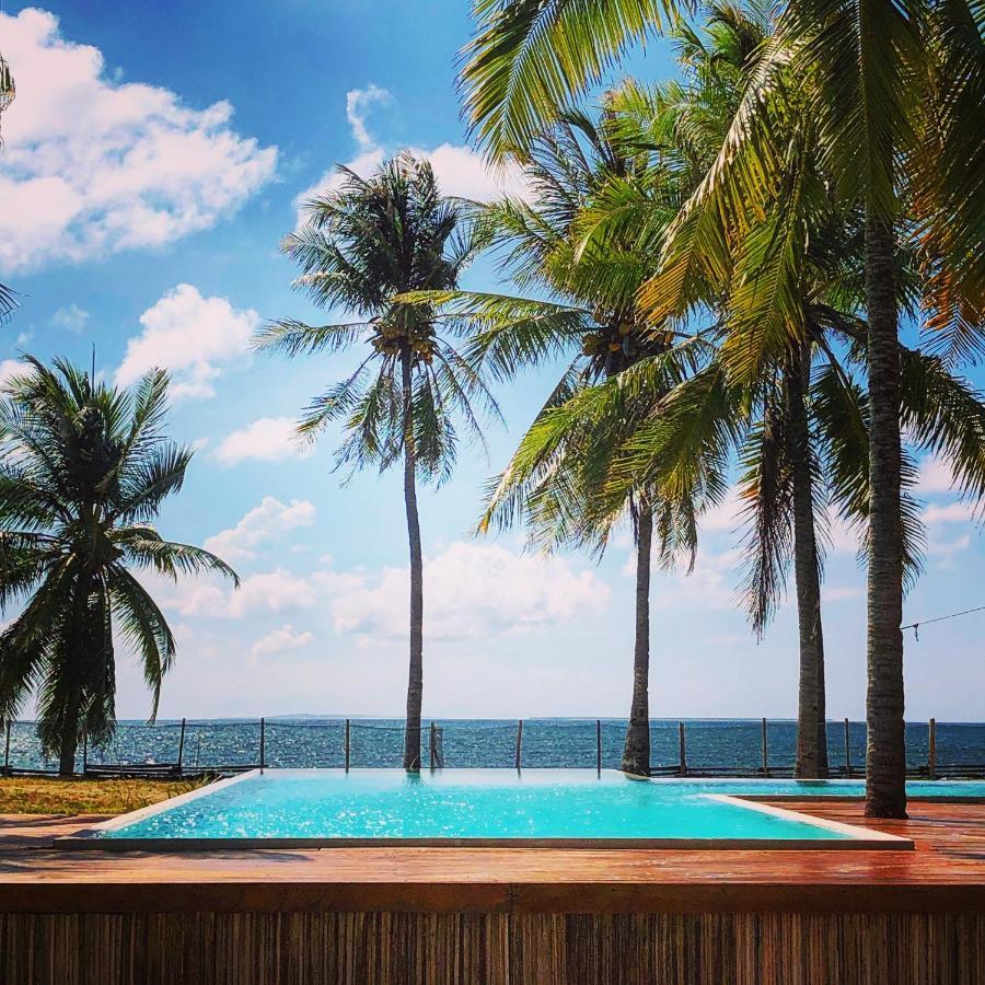 81 Palms Resort Nembrala Dış mekan fotoğraf