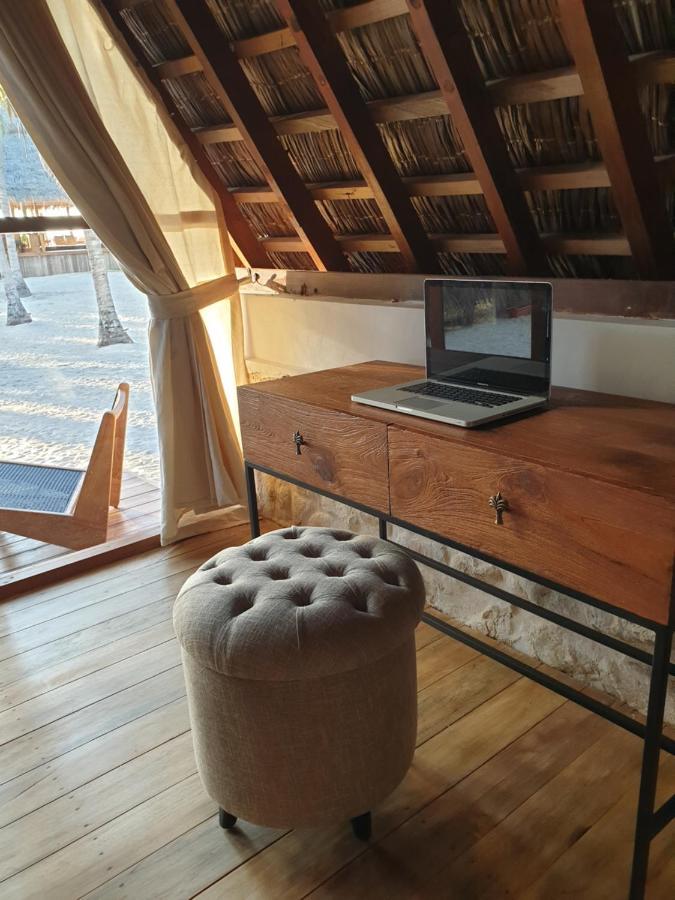 81 Palms Resort Nembrala Dış mekan fotoğraf
